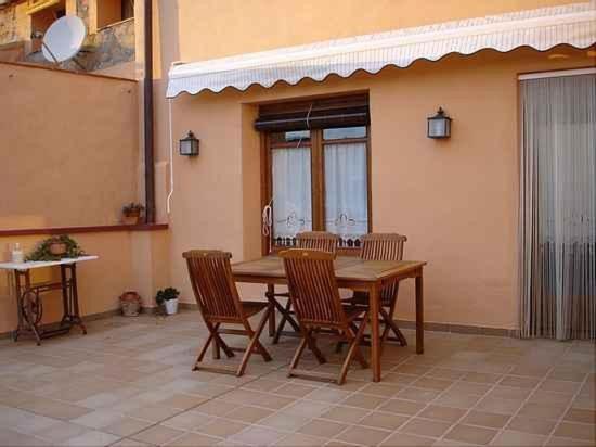 Cal Pastor Hostal La Pobla de Cervoles Exterior foto
